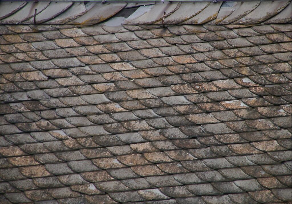 roof, roof renovation, old, weathered, damaged, slate, roofers, weather, insulate, craft, roof hook, slate roof, work, gable, house, winter, leaking, storm, thermal insulation